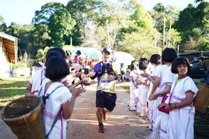 BIB: 2590
                            <button type="button" onclick="openModal(19025684)" class="btn btn-primary btn-sm float-right btn-popup" data-toggle="modal" data-target=".modal-high-quality">
                        <i class="fas fa-shopping-cart"></i> Add to Cart
                    </button>
                                            <button type="button" onclick="isThisMe(19025684, true)" class="btn btn-success btn-sm float-right btn-popup btn-isme hidden" data-toggle="tooltip" data-placement="bottom" title="นี่คือรูปของคุณใช่ไหม คลิกที่นี่เพื่อเอาเข้าอัลบั้ม">
                        <i class="fas fa-plus"></i> Add to album
                    </button>
                    <button type="button" onclick="isThisMe(19025684, false)" class="btn btn-warning btn-sm float-right btn-popup btn-isnotme hidden">
                        <i class="fas fa-ban"></i> Remove from album
                    </button>